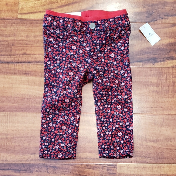 GAP Baby NWT/EUC 12-18 months red peplum sweater and navy/red floral jeans - Picture 5 of 7